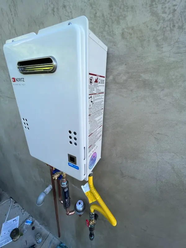 Tankless water heater installation for Capital Heights homes